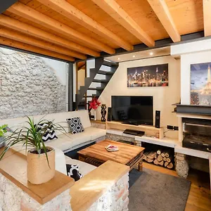 Accogliente Rustico In Prosecco Valley Villa